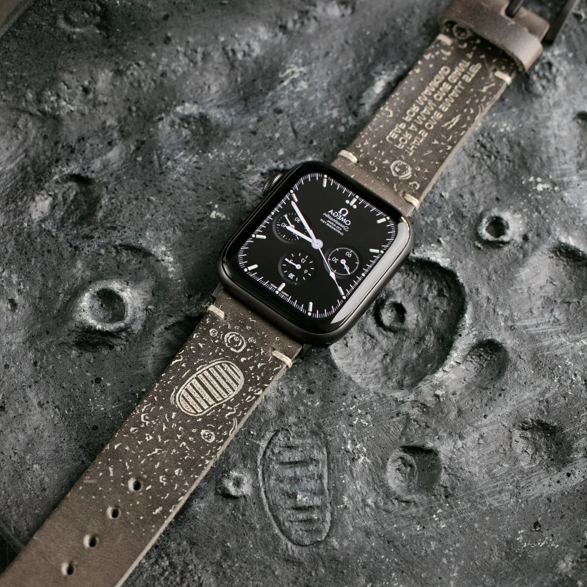 Silver Moon - Apple Watch Leather Band - Antique Gray