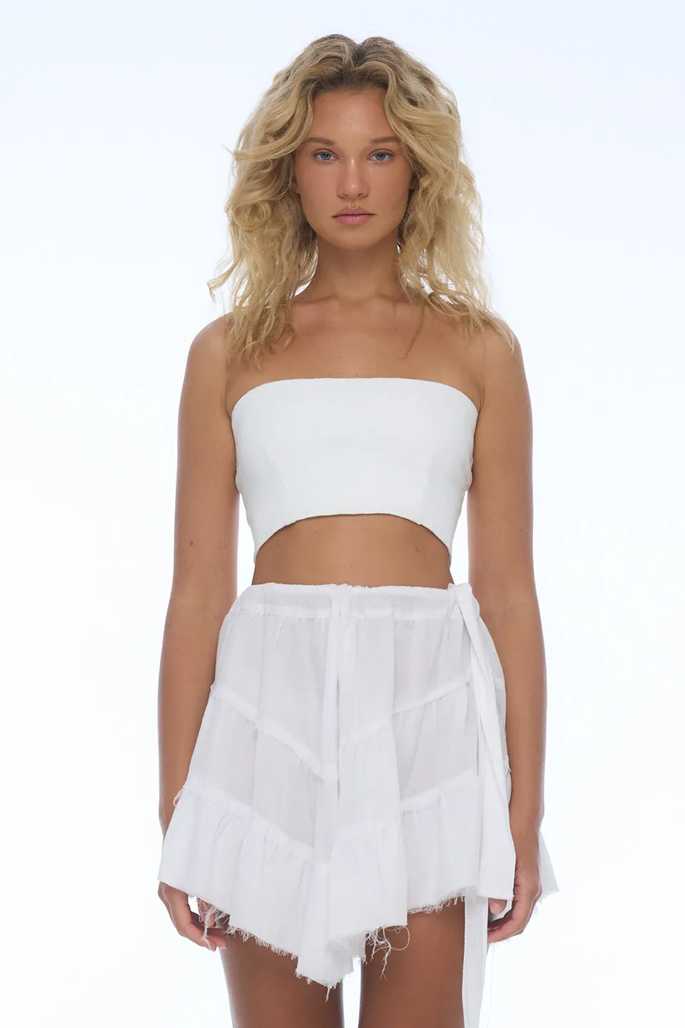 WHITE TOP WITH STRAPS